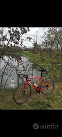 bici da corsa stradale 