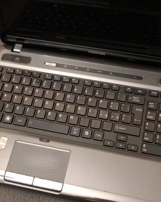 Notebook Toshiba Satellite i7 nVidia - GUASTO