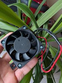 Riscaldatore auto PTC 12V/24V con ventola