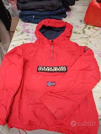 abbigliamento neve accetto anche scambi 