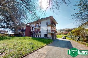 APPARTAMENTO CON DOPPIO BALCONE IN ZONA STRATEGICA