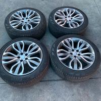 Gomme + cerchi Range Rover Sport anno 2015 R21