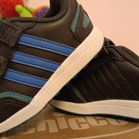 Scarpe adidas