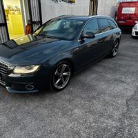 AUDI A4 S-LINE