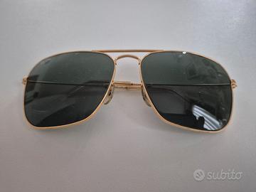 Occhiali da sole Ray-Ban Caravan RB3136