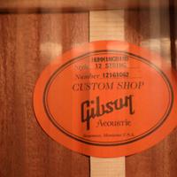 Coppia di chitarre Gibson Hummingbird