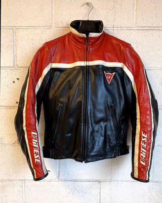 Giacca pelle moto Dainese vintage tg 48 nero/rosso