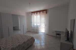 Camera a 200 metri dall'ospedale policlinico