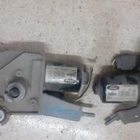 motorini tergicristalli ford kuga 2013