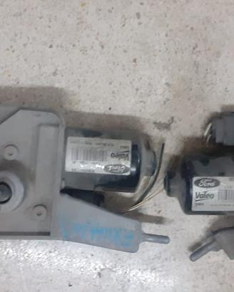 motorini tergicristalli ford kuga 2013