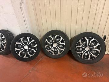 Gomme Invernali Smart 453 ( tutte e 4 )