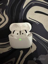 Apple AirPods 4
