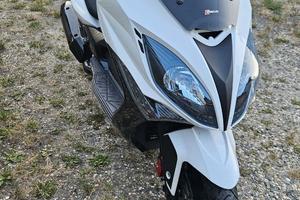 Kymco Xcyting 300R