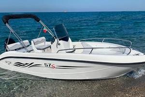 Trimarchi 57s con motore Honda BF40E nuova 2026