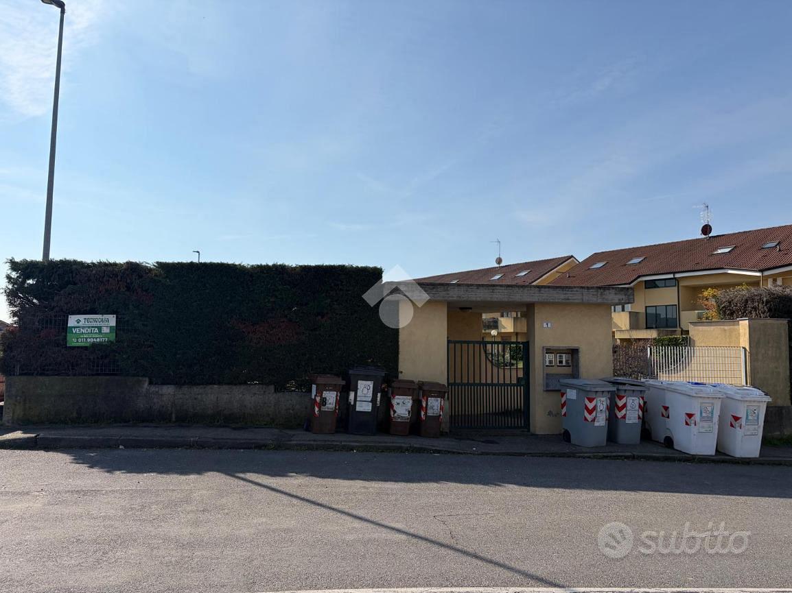 2 LOCALI A BRUINO - Vista 5