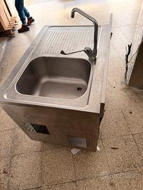 Lavello 100x70 armadiato con  miscelatore incluso