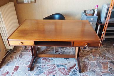 Scrivania attribuita a Frattini per Bernini '60