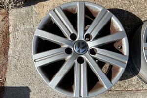 4 cerchi in lega Volkswagen Caddy 195/65 R15
