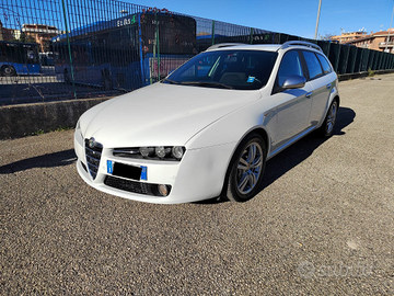 Alfa Romeo 159