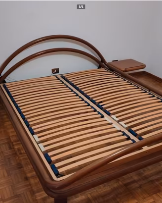 Letto, rete a doghe e comodini
