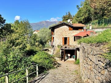 CASA INDIPENDENTE A BELLANO