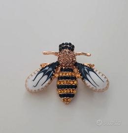 Spilla  Elegante Ape Strass Oro Nero