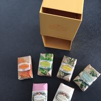 Cofanetto con sei saponette brand Anne de Peraudel