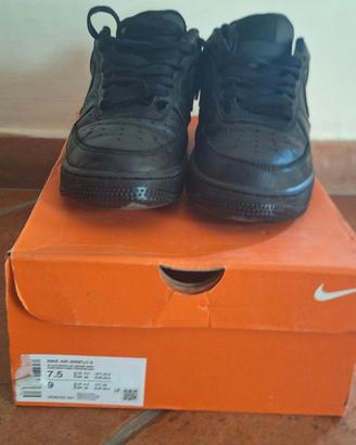 nike scar