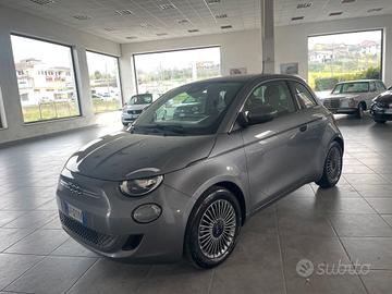 Fiat 500e Opening Edition 42 kWh Autonomia (270 km