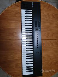 Tastiera NI Komplete Kontrol A61