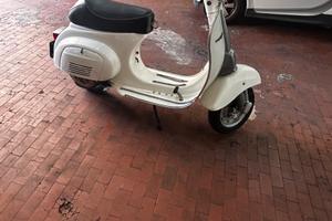 Vespa 50 special