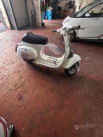 Vespa 50 special