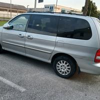 Kia Carnival 2.9 16V CRDi cat Class