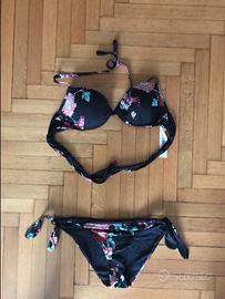 Bikini floreale