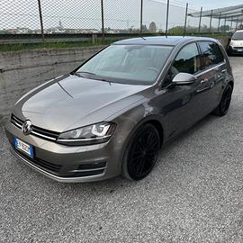 Volkswagen Golf 1.4 TSI DSG 5p. Highline BlueMotio