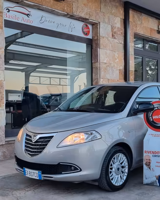 Lancia Ypsilon III 1.2 8v Silver c/clima ecochic G