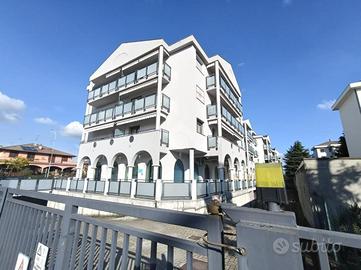 2 LOCALI A BELLINZAGO LOMBARDO