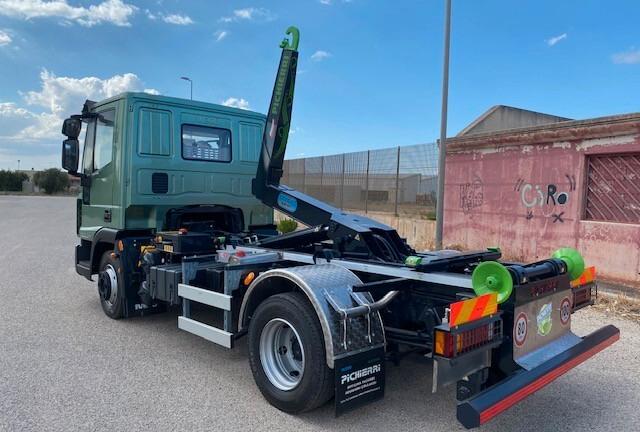 SCARRABILE NUOVO 8/10 TON CON IVECO 100 EURO 5