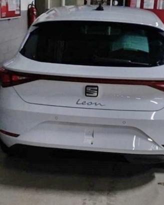 Nuova Seat Leon 2021-22 in ricambio