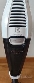 Scopa Elettrica ELECTROLUX - Come Nuova