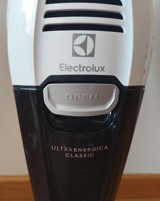 Scopa Elettrica ELECTROLUX - Come Nuova