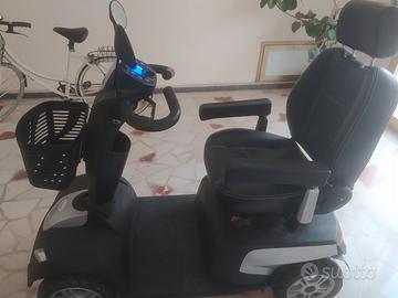 Scooter elettrico per disabili