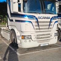 TRATTORE STRADALE SCANIA R560