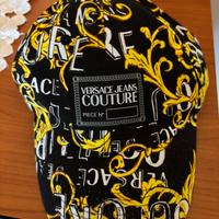 Cappellino versace