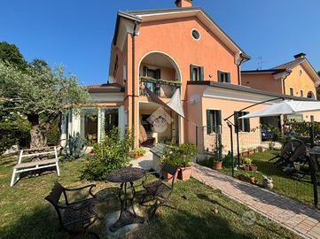 PORZIONE DI QUADRIFAMILIARE A SAN GIORGIO DELLE PE