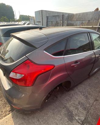 FORD FOCUS 2012 1.6 D 2010 PER RICAMBI