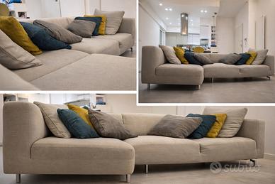Divano angolare con chaise longue sfoderabile