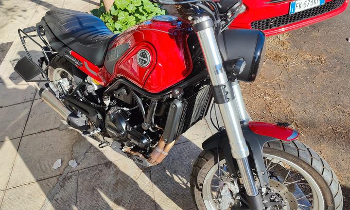 Benelli Leoncino 500 - 2023