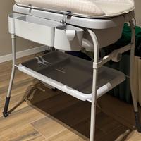 Fasciatoio neonato con vaschetta Chicco