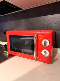 Microonde Cecotec 20 Litri e 700w - Rosso